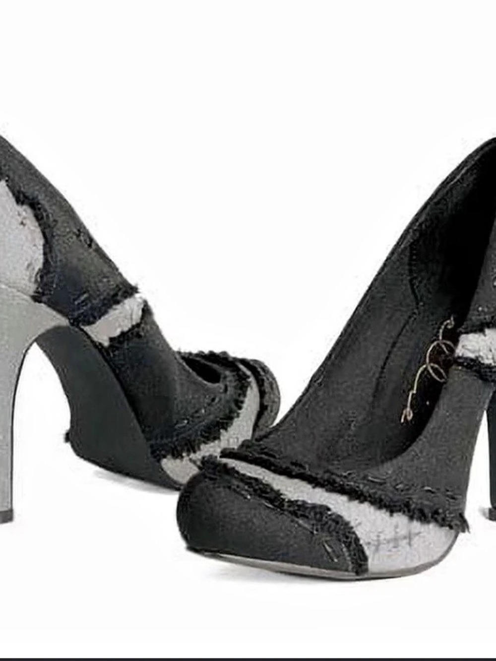 Size 7 Ellie ZOMBIE Distressed Fringe Heels in Black & Cream